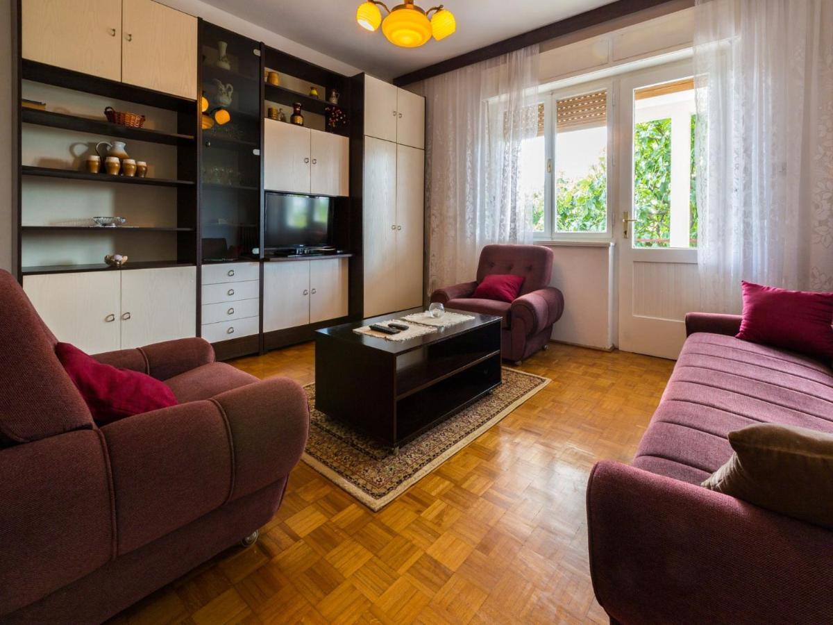 Apartment Mia ซริกเวนิซา ภายนอก รูปภาพ